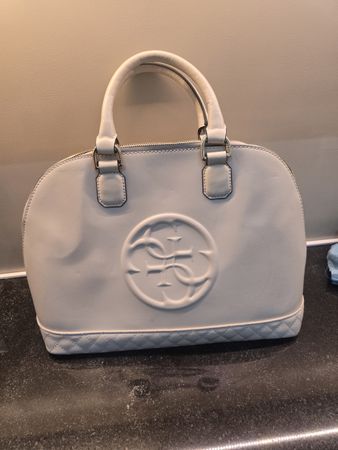Guess Handtasche Beige - wie neu