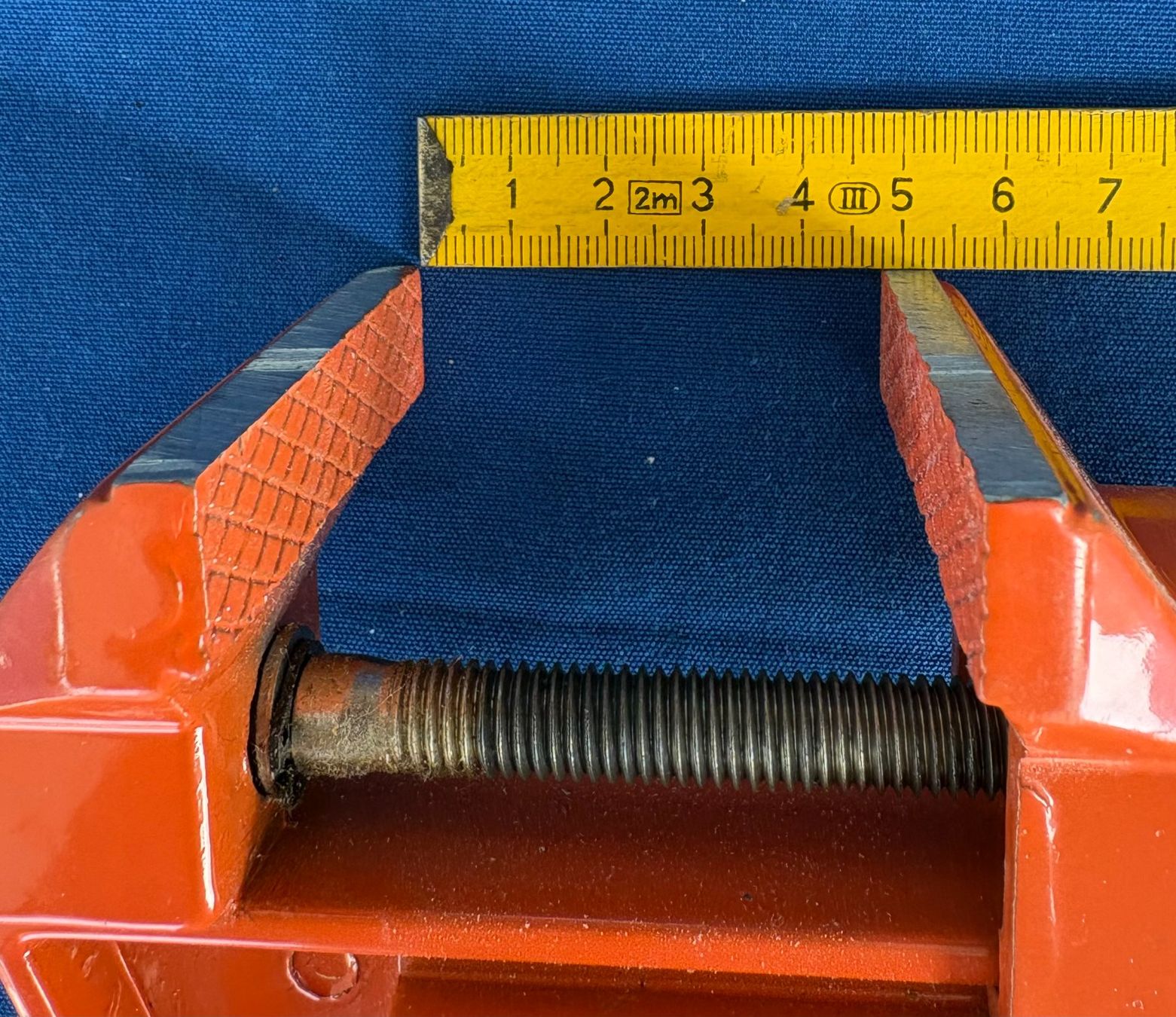 Tous les outils: TISCHSCHRAUBSTOCK ORANGE – D'occasion à Ostermundigen par Heavenmaus75 8