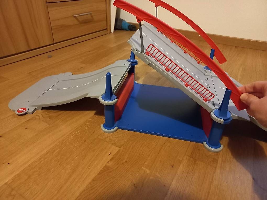 Siku Giocattoli: Zugbrücke von Siku. – Usato da Baden venduto da CoBlume 1