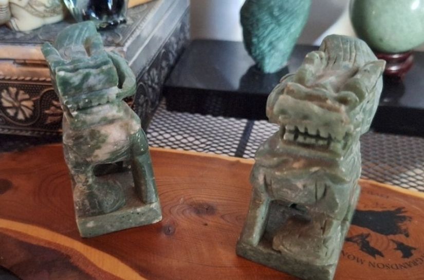Figuren: Figurines en jade vert ensemble – Gebraucht aus Tannay von v1n1p00h 1