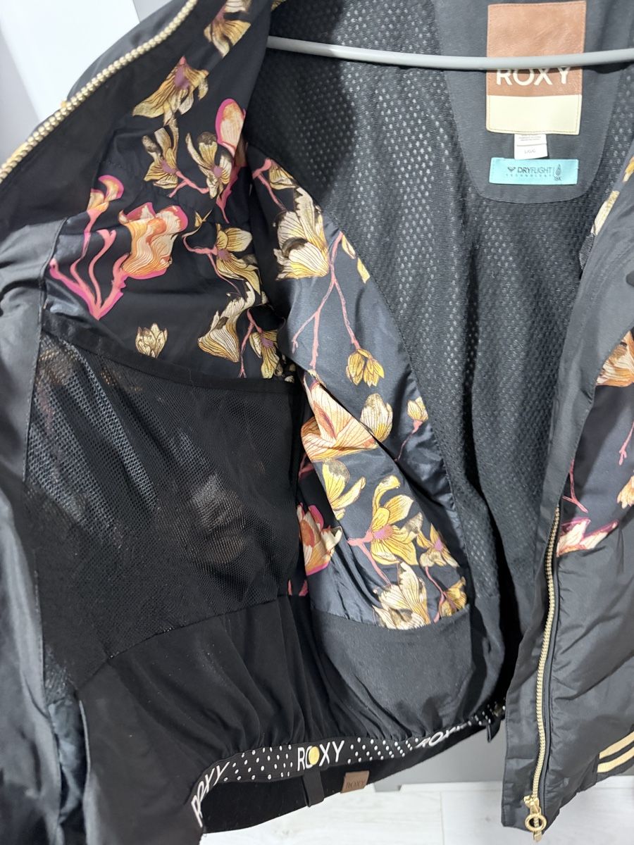 Giacche: Roxy Winterjacke, Damen Grösse L – Usato da Münchenstein venduto da By.gabriela.v 1