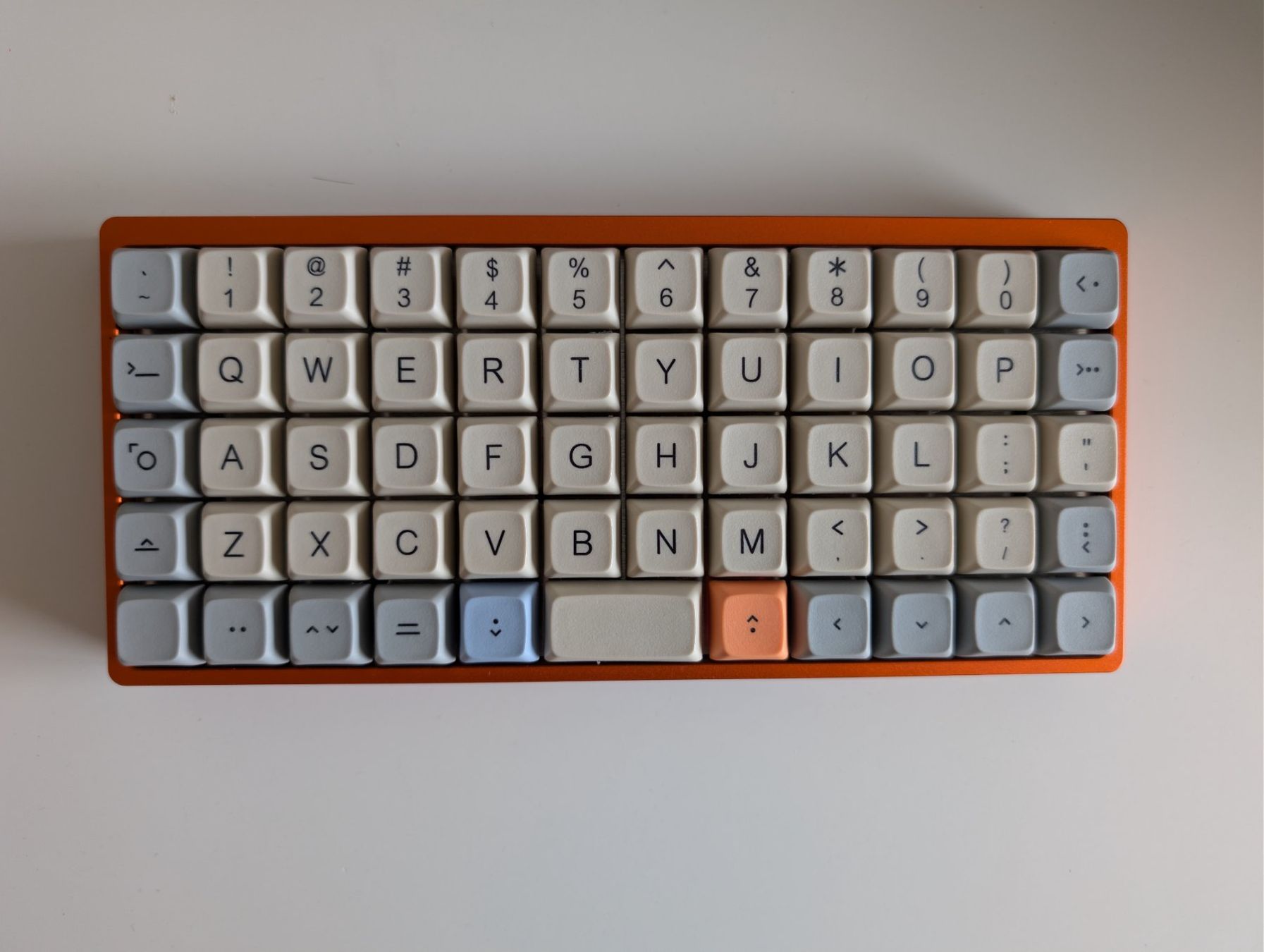 Tastiere: Custom Ortholinear Keyboard - Preonic - Cherry MX Blue – Usato da Rüschlikon venduto da Puertecillo