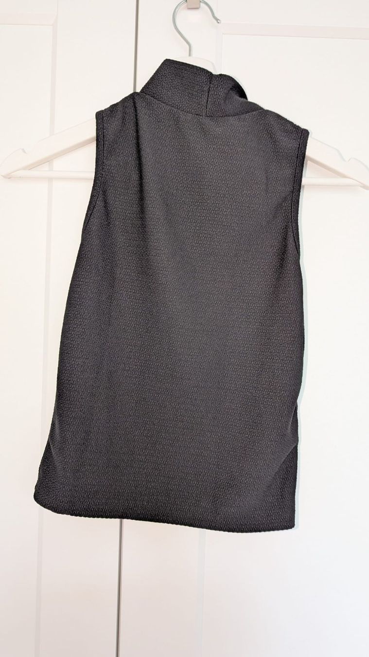 Zebra Tops: Damen Top schwarz, Grösse S – Gebraucht aus Au SG von and_cra 1