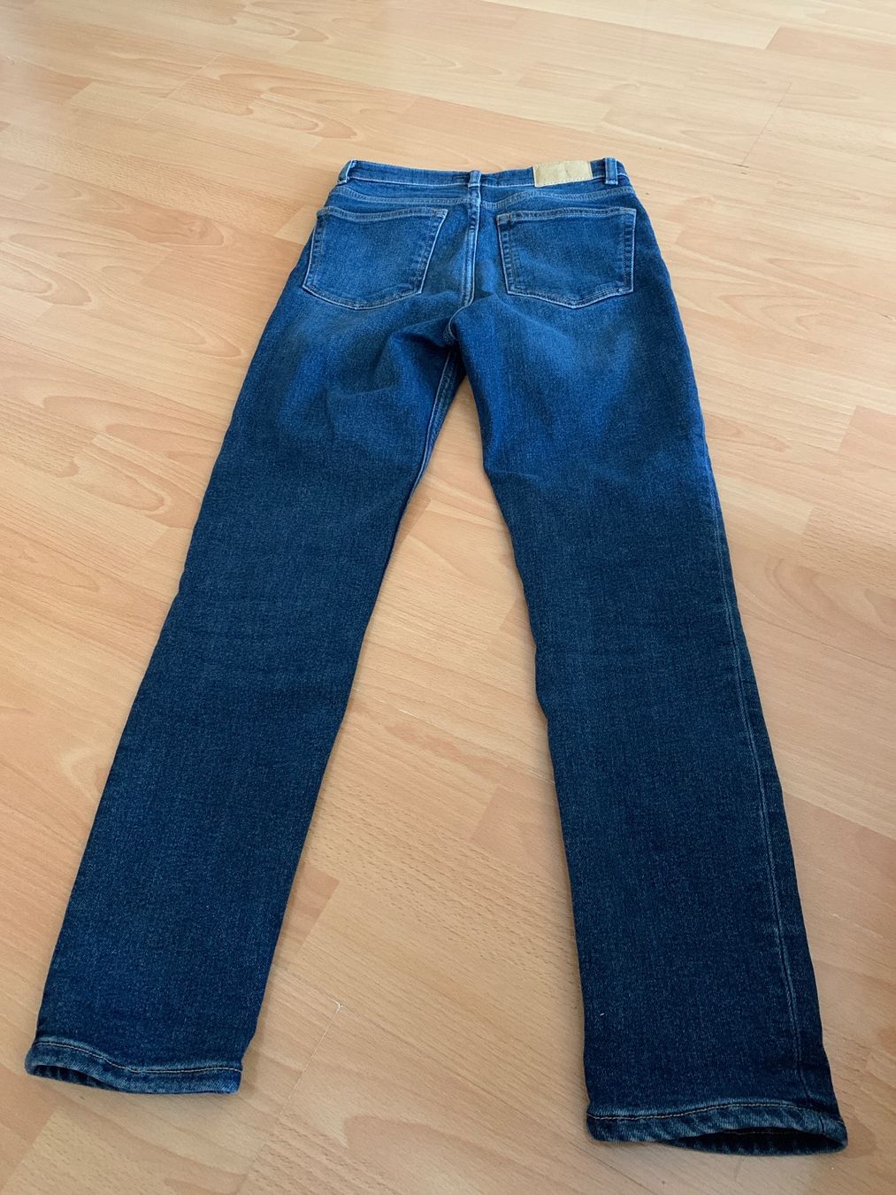Zara Jeans: Joli jeans Zara taille 34 – Gebraucht aus MEYRIN von Gwendo10 1