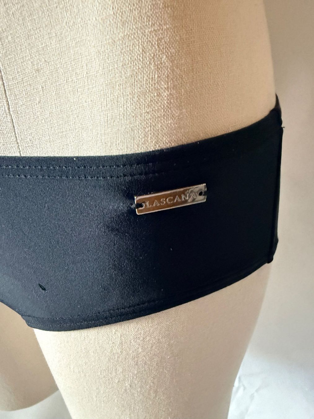Lascana Costumi da bagno & Bikini: LASCANA, Bikini, Grösse 40A/B/40, Farbe Schwarz – Nuovo e nell'imballaggio originale da Rudolfstetten venduto da gst_g7xl 2