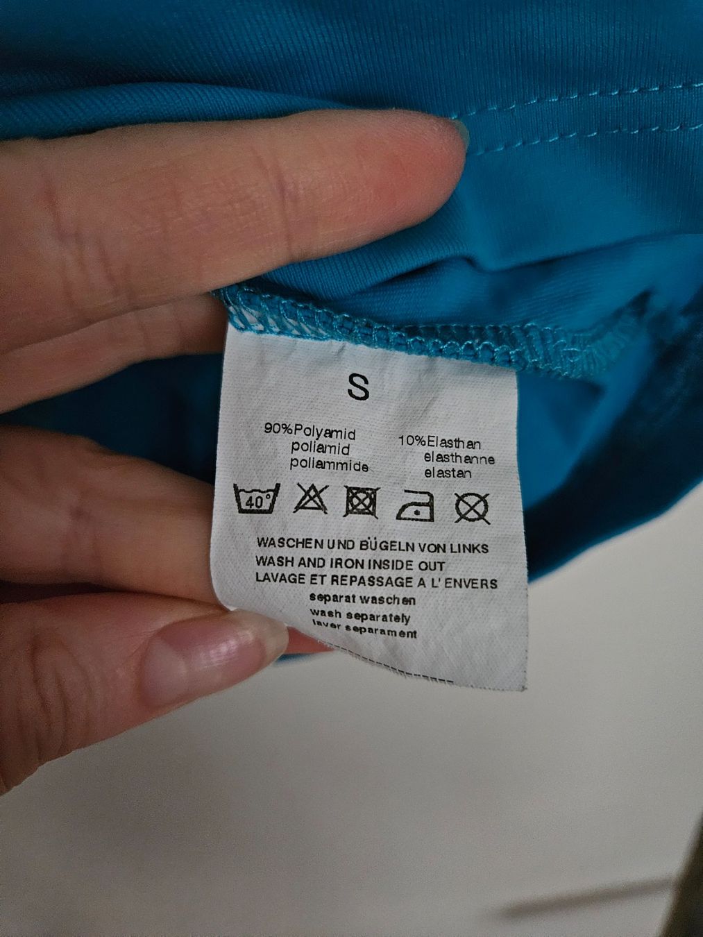 Tops: Sport-Oberteil hellblau Gr.S – Gebraucht aus Schaffhausen von sabrina915 2