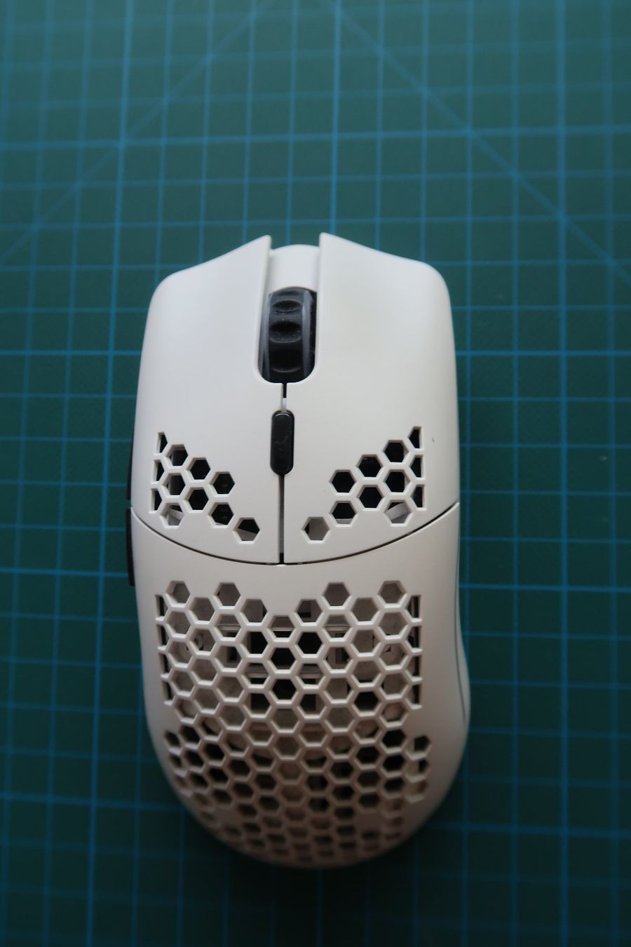 Maus: Glorious PC Gaming Race Model O – Gebraucht aus Bottmingen von PeterGuyer