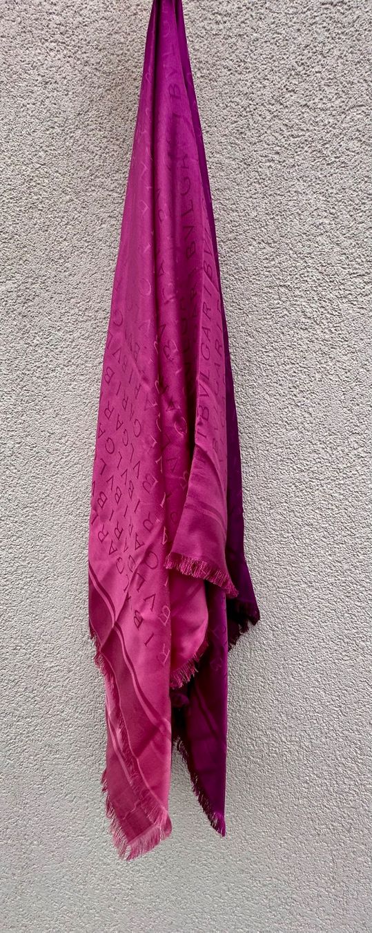 Bulgari Foulard & Sciarpe: Bulgari Schal – Usato da Tannay venduto da naxos66