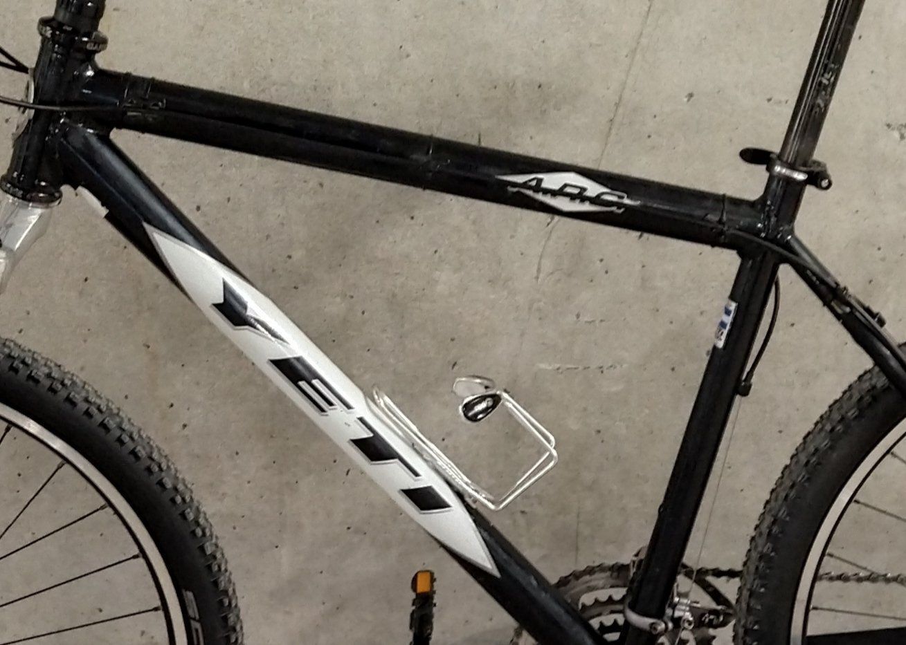 Velos: Legende YETI A.R.C. mit XTR – Gebraucht aus Davos Dorf von Rodkopf 8