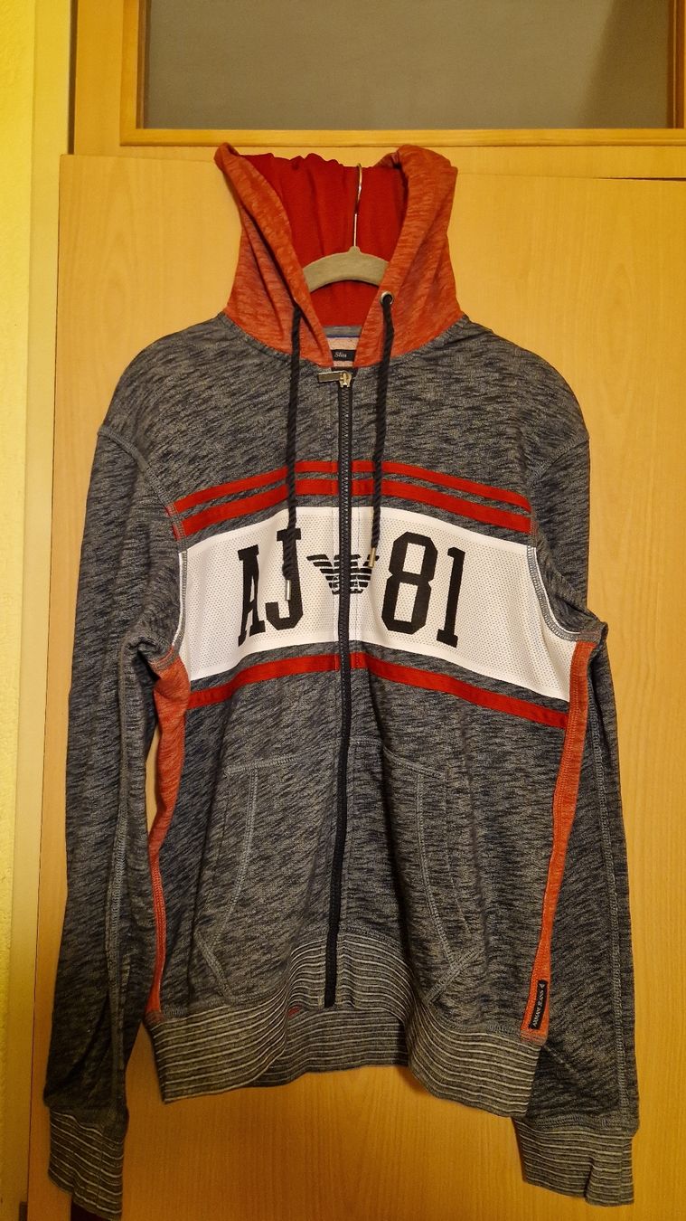 Armani Maglioni & Felpe: Pullover mit Reisverschluss Armani – Nuovo (secondo la descrizione) da Untersiggenthal venduto da utr_6m5b