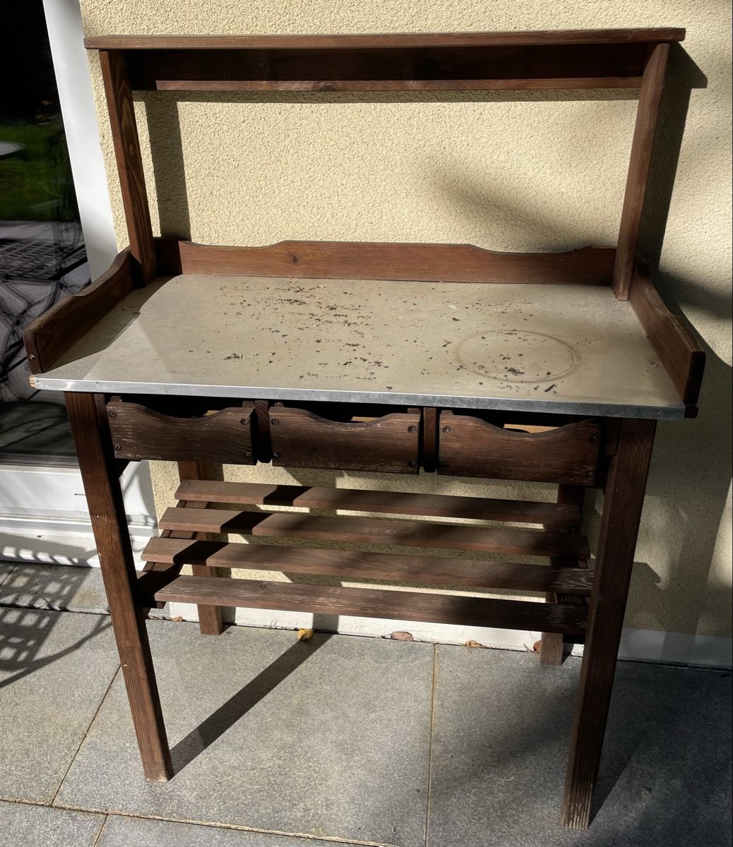 Tavoli: Table de rempotage – Usato da La Tour-de-Peilz venduto da flo_m27g