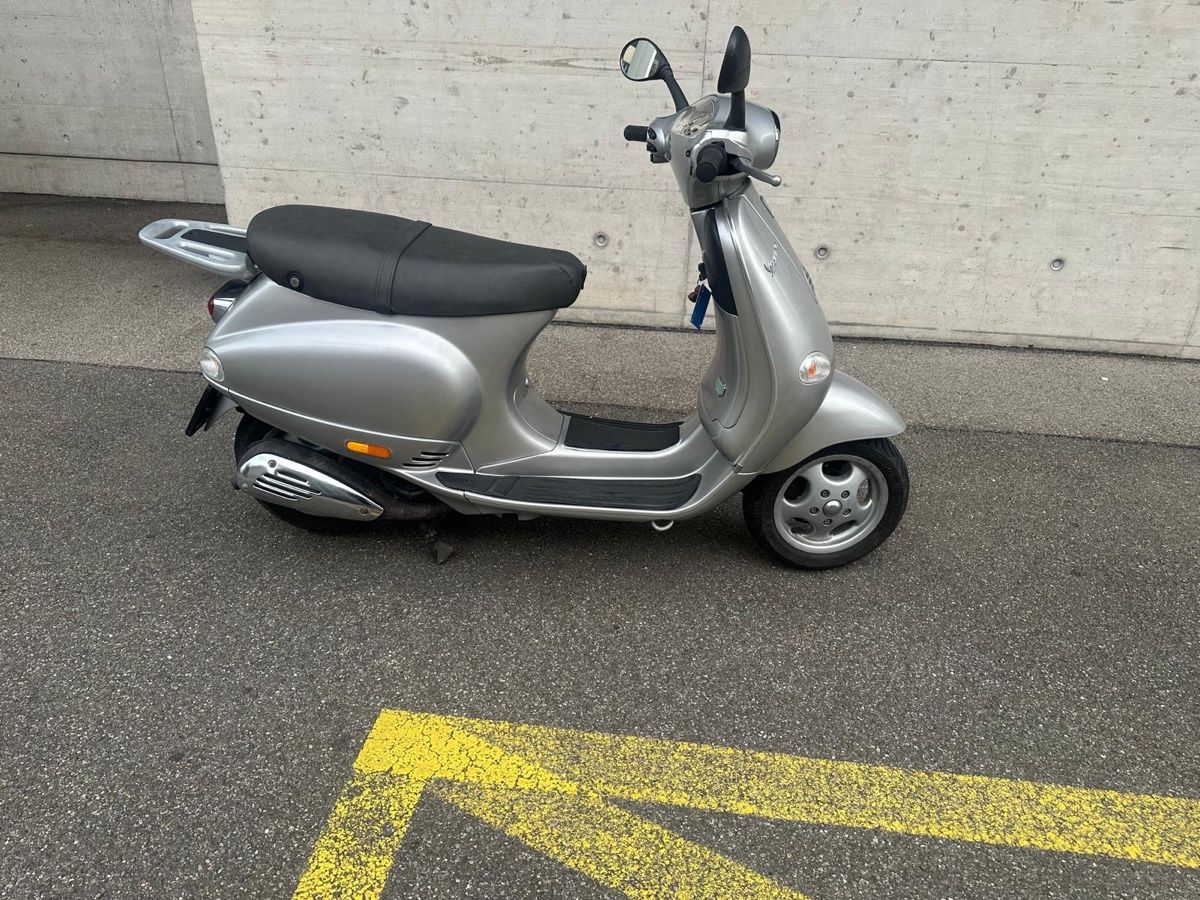 Scooter: Vespa Et4  – Usato da Zürich venduto da loml_gaso 1
