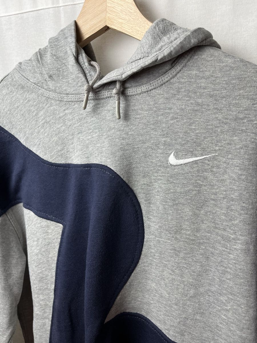 Nike Pulls & Sweat-shirts: Pull à capuche Nike rework – Neuf (Voir description) à Les Avanchets par lunedeneige.shop 1