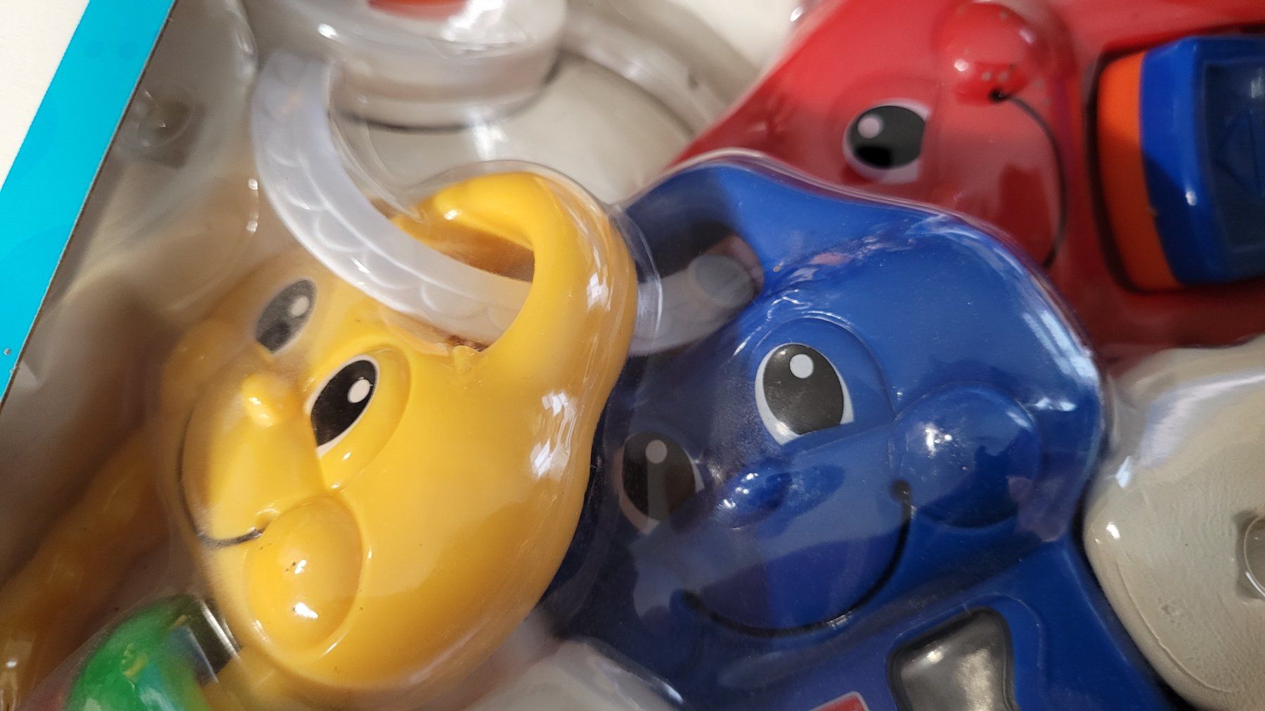 Fisher-Price Spielzeuge: Jouet musical pour tout petit – Neu und originalverpackt aus Saxon von Sebdem 1
