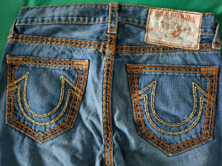 TRUE RELIGION JEANS