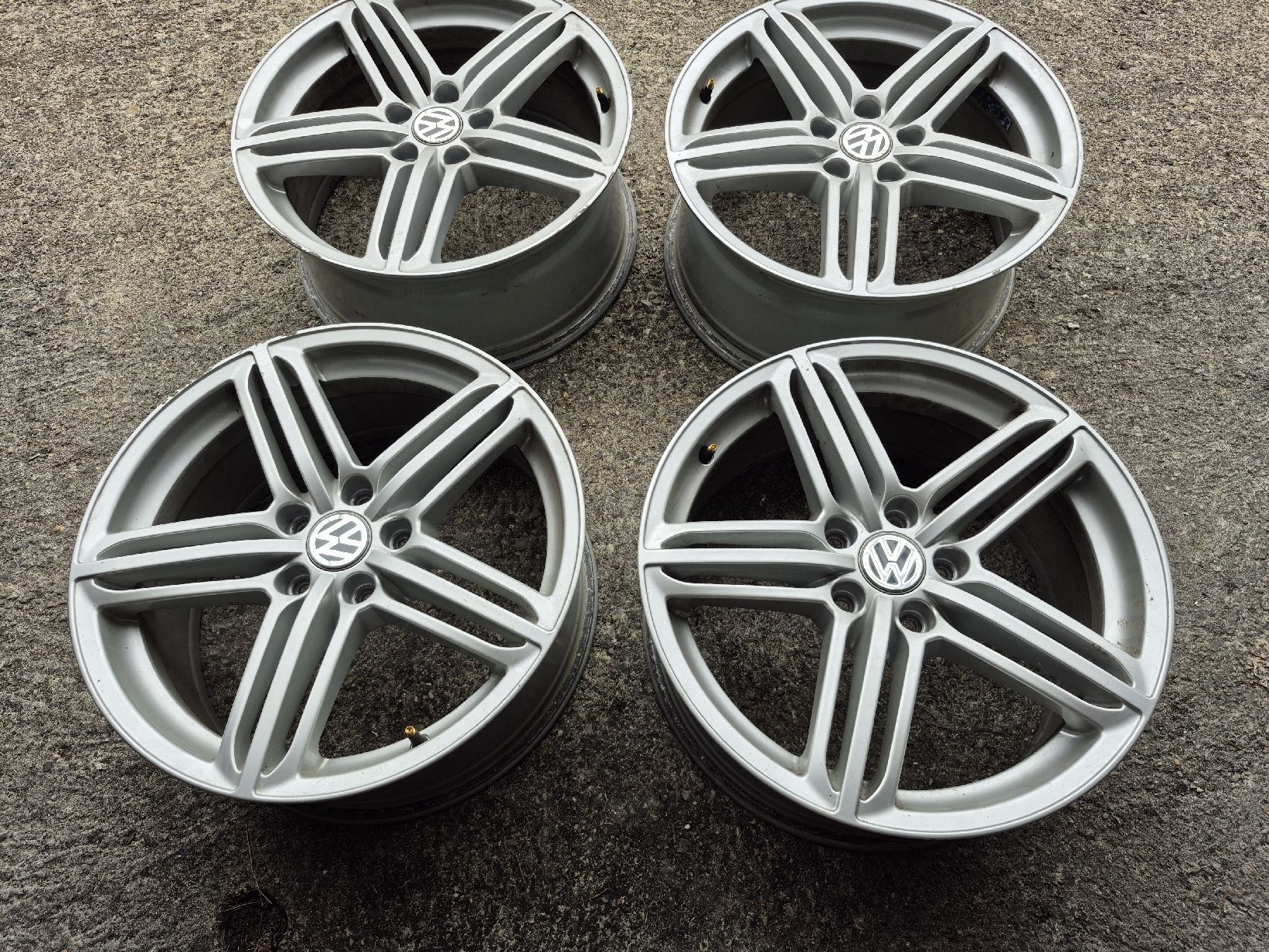 Volkswagen Cerchioni: Felgen VW Golf 7 R 18" – Usato da Oberuzwil venduto da Auto-Hilber