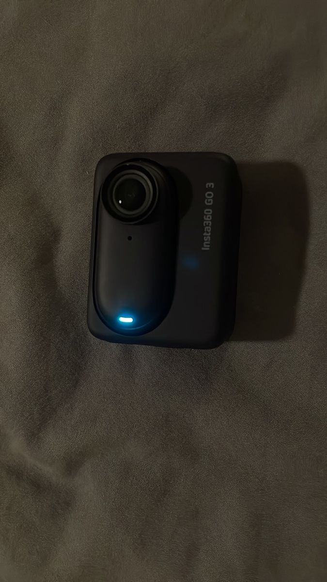 Insta360 Action Cam: Insta 360 go 3 Black – Usato da Gockhausen venduto da luc_dyl8