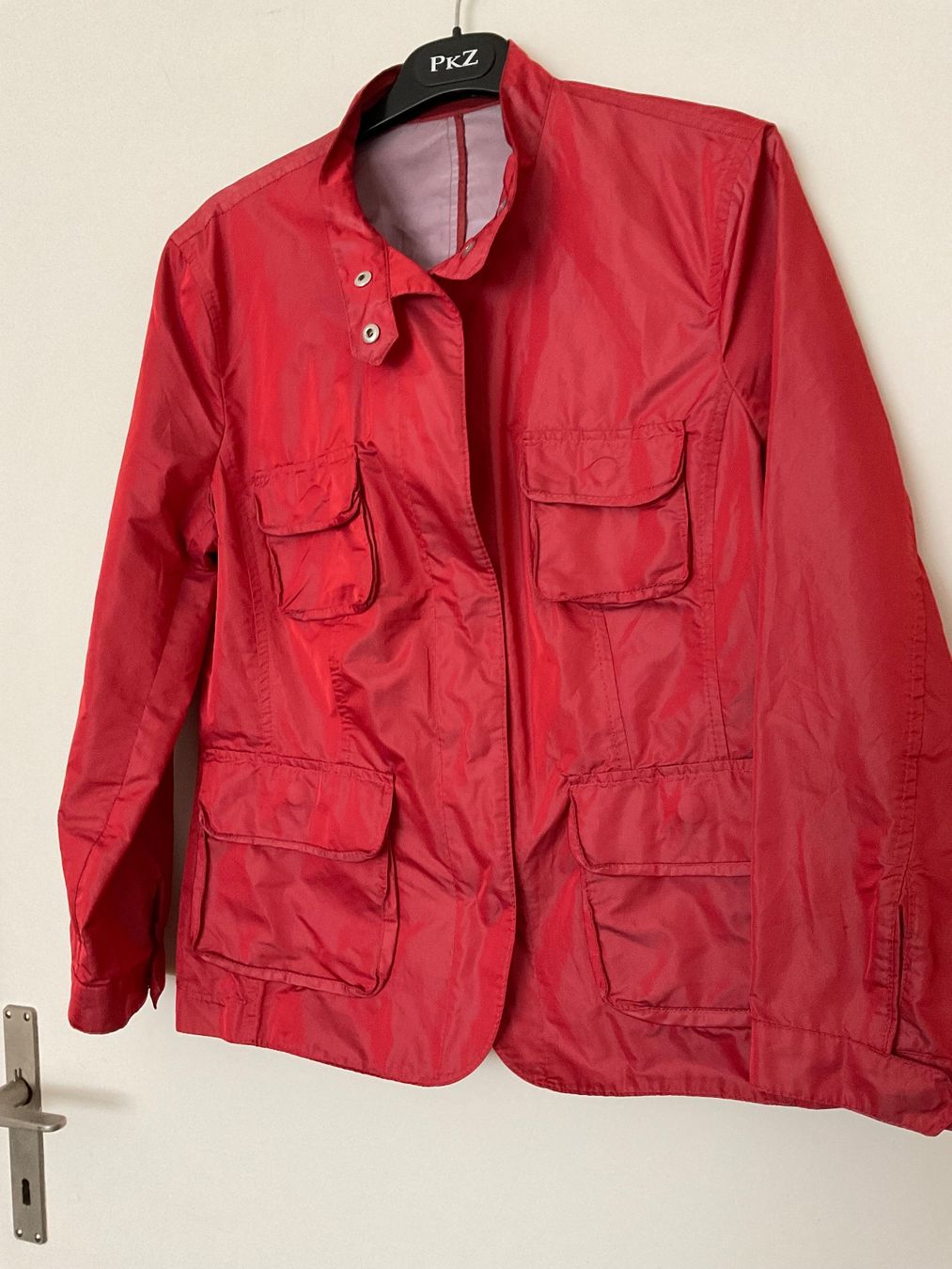 Windsor Giacche: Windsor leichte Windschutz Jacke Gr 40 rot schimmernd – Usato da Urdorf venduto da alda02 1