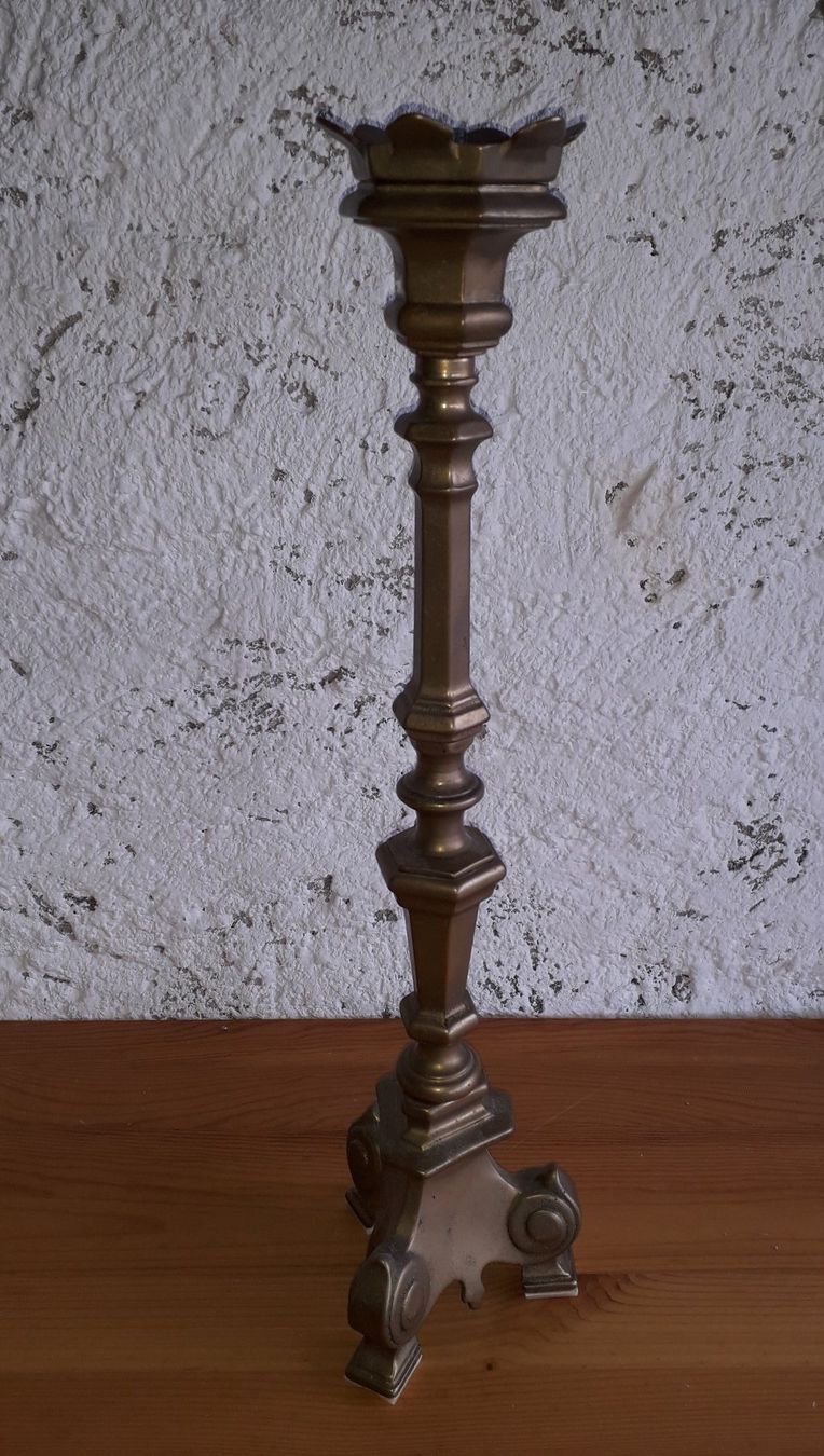 Portacandele: Antiker Kerzenständer  aus Messing - Altar Leuchter – Usato da Aeschi b. Spiez venduto da BAO 1