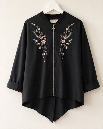 Margot au Marais Bomberjacke S – Japan – bestickt – sehr gut