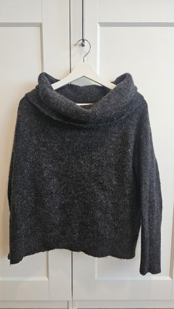 Dunkelgrauer Rollkragenpullover ONLY LETZTE CHANCE