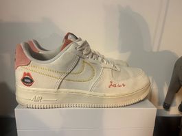 Wunderschöne Nike air force special edition