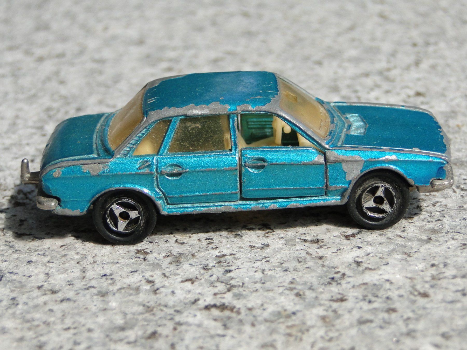 Volkswagen Modellini d'auto: MAJORETTE - VW K 70, Ref. 210 – Usato da Killwangen venduto da cyrano56 3