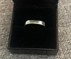 Ring eckig mit Initialen DK Weissgold 750, 4,2g