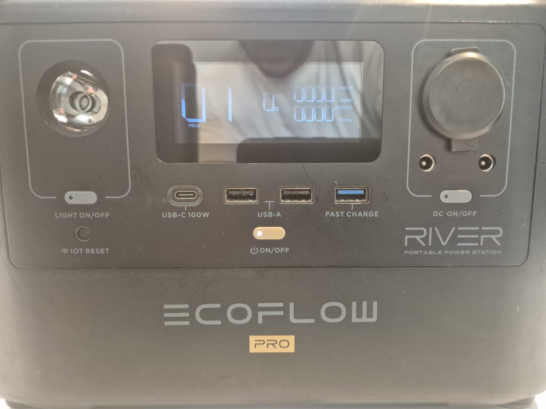 Ecoflow Generatori di corrente: EcoFlow Power Station RIVER PRO, 720 Wh – Usato da Zürich venduto da arborist85