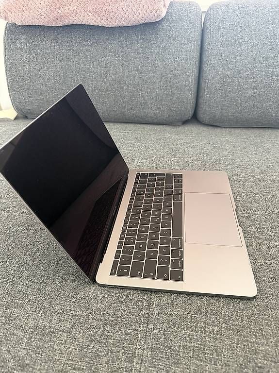Notebook: MacBook Pro 13 Space Grau Jahr 2017  256 GB SSD – Usato da Steinhausen venduto da gie_6pwj 3