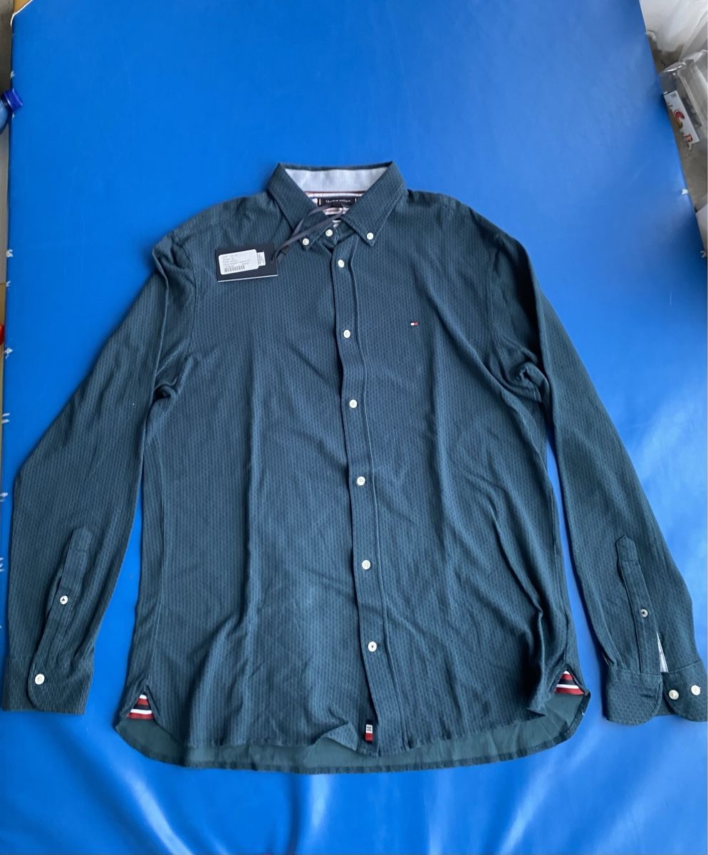 Tommy Hilfiger Camicie: Tommy Hilfiger Herren Hemd Gr.XL – Nuovo (secondo la descrizione) da Emmen venduto da H.Bettina