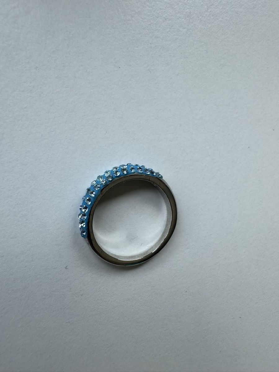 Anelli: Silberner Ring mit hellblauen Steinchen – Usato da Wettingen venduto da JasminL92-3 1