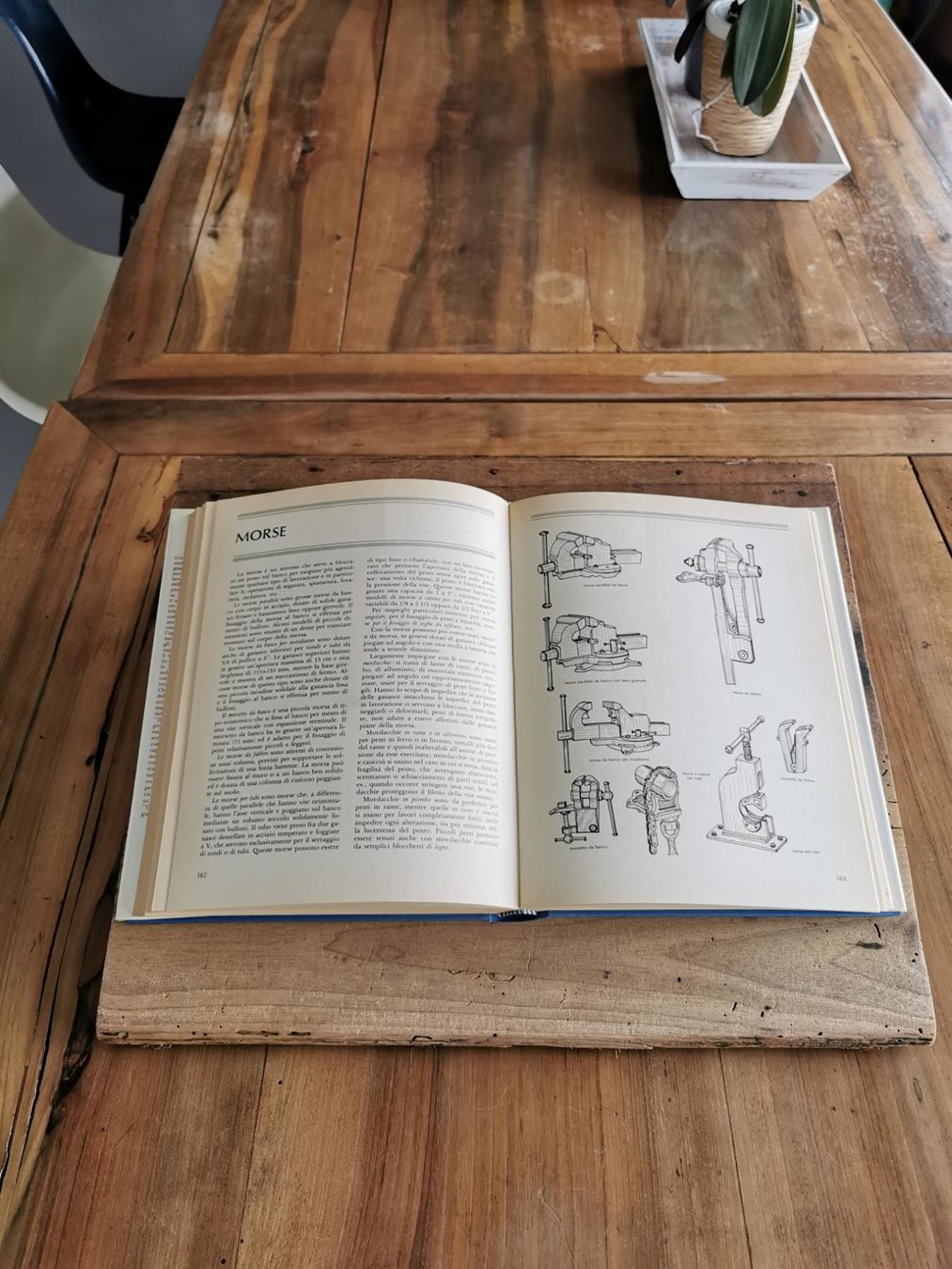 Bücher: Wunderschönes Restaurierter antikes Holzbuchhalter, tragbare – Gebraucht aus Geroldswil von soalle 9