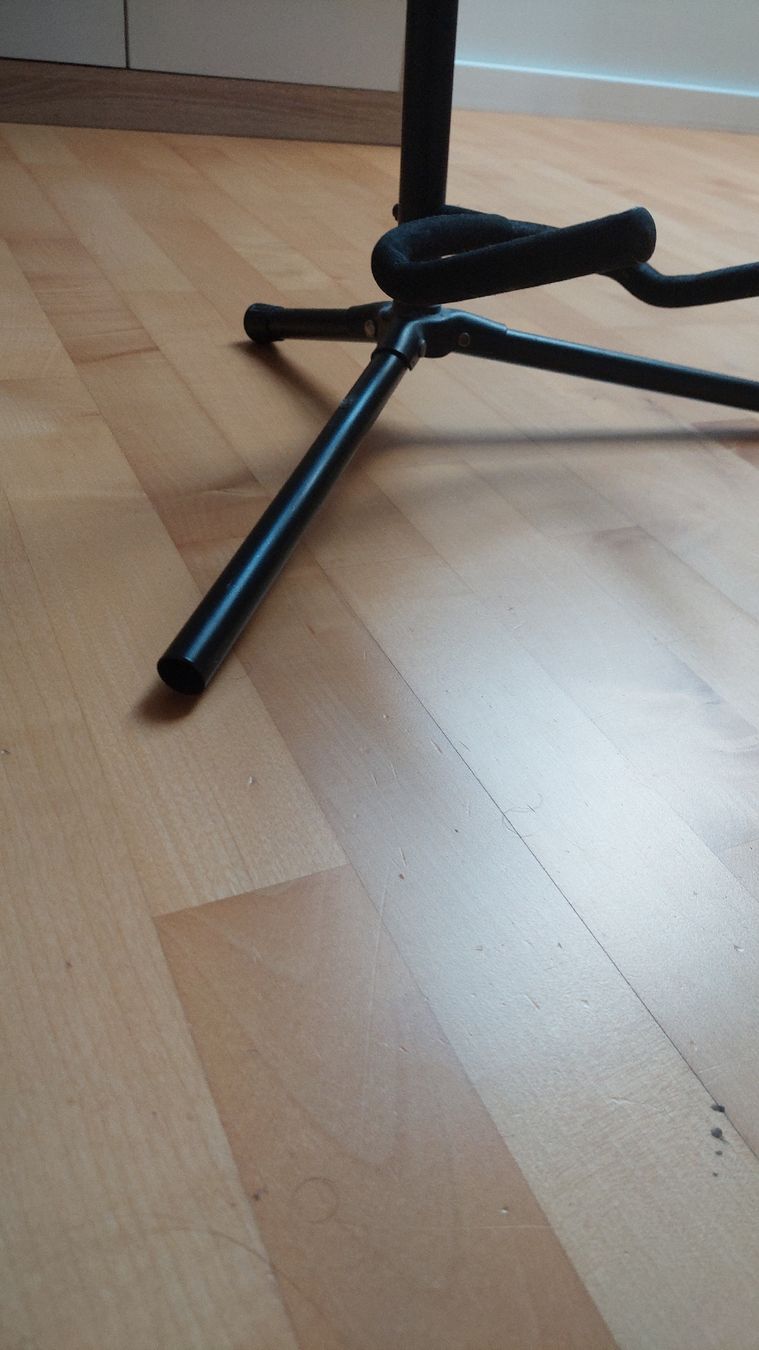 Instrumenten-& Notenständer: BSX Hardware Gitarrenständer – Gebraucht aus Arisdorf von GoodJoice 2