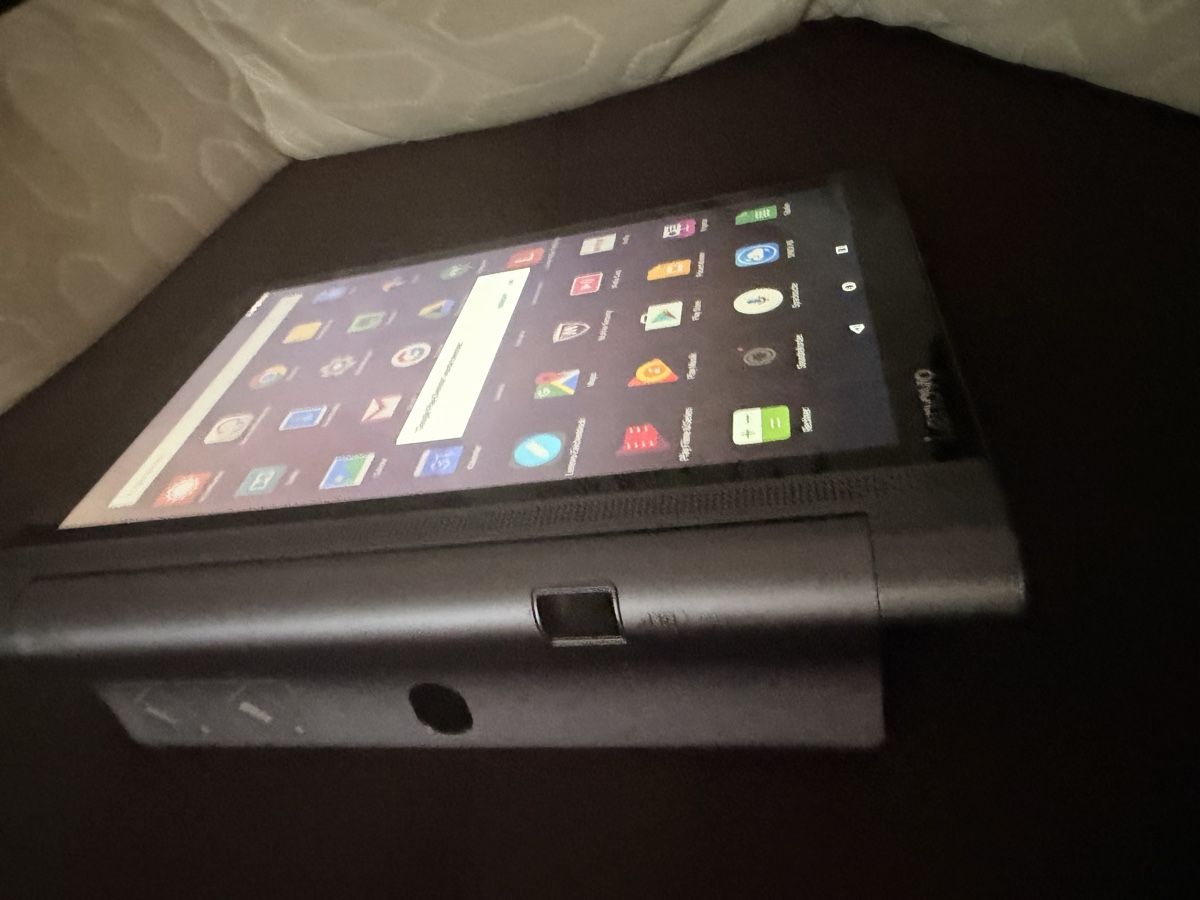 Lenovo Tablet PC: Lenovo YOGA TAB3 Pro Tablet  – Defekt aus Bergdietikon von mimxmy 4