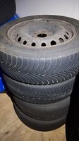 4 pneus 205/60 R16 sur jantes en acier état usé