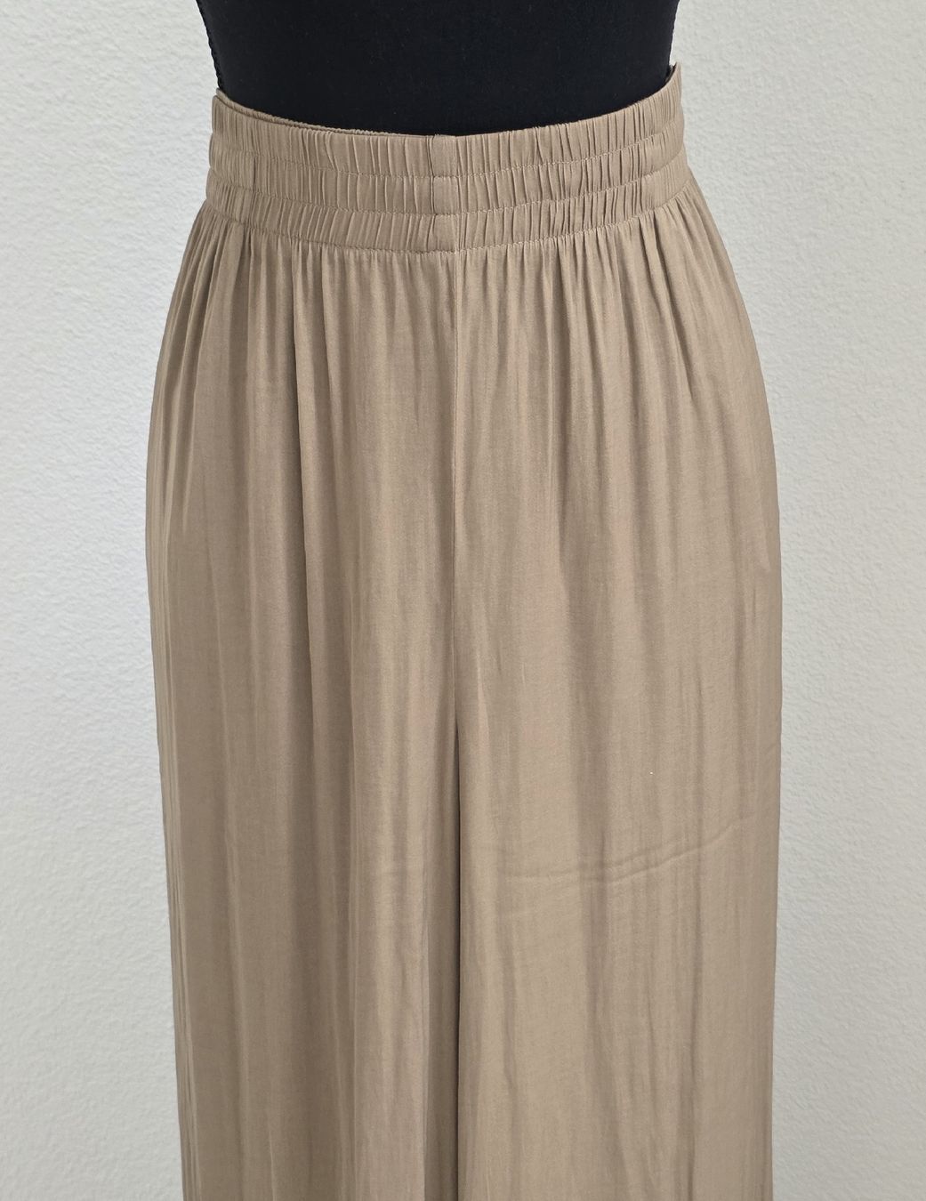 Pantaloni:  Palazzo Hose Grösse XL neu – Nuovo (secondo la descrizione) da Rheinsulz venduto da Gilea 1