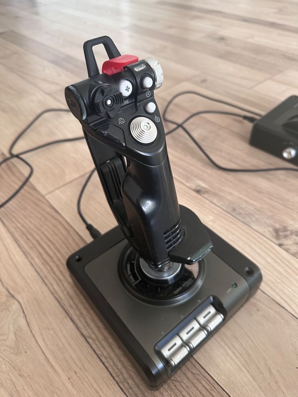 Logitech Controller: Saitek 52X Pro Joystick – Gebraucht aus Berikon von