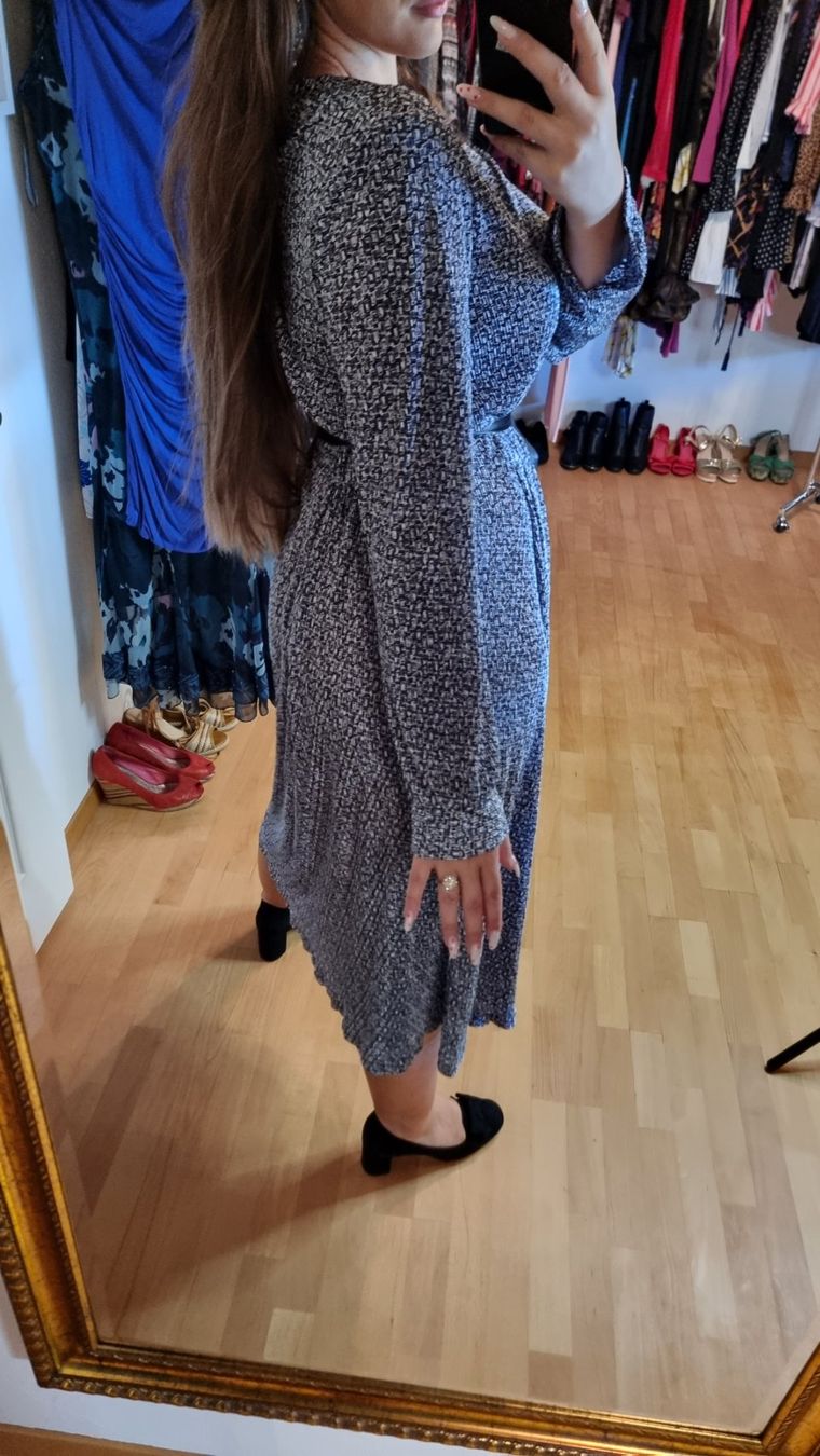 Vestiti: Elegantes Midikleid mit Gürtel Gr. XL – Usato da Wald ZH venduto da CapLux 7