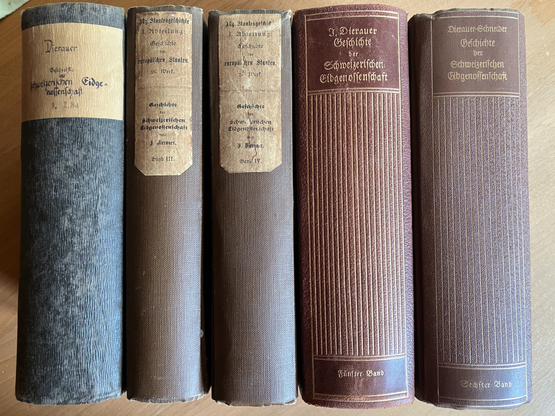 Bücher: Dierauer, Geschichte der schweizerischen Eidgenossenschaft – Gebraucht aus Männedorf von Amleto3 7