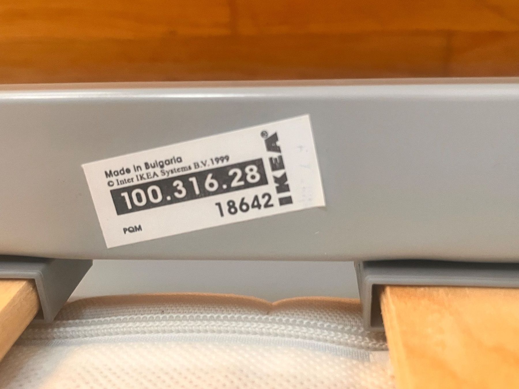 Ikea Divani: Canapé lit convertible IKEA – Usato da Fribourg venduto da Mikassassa 3