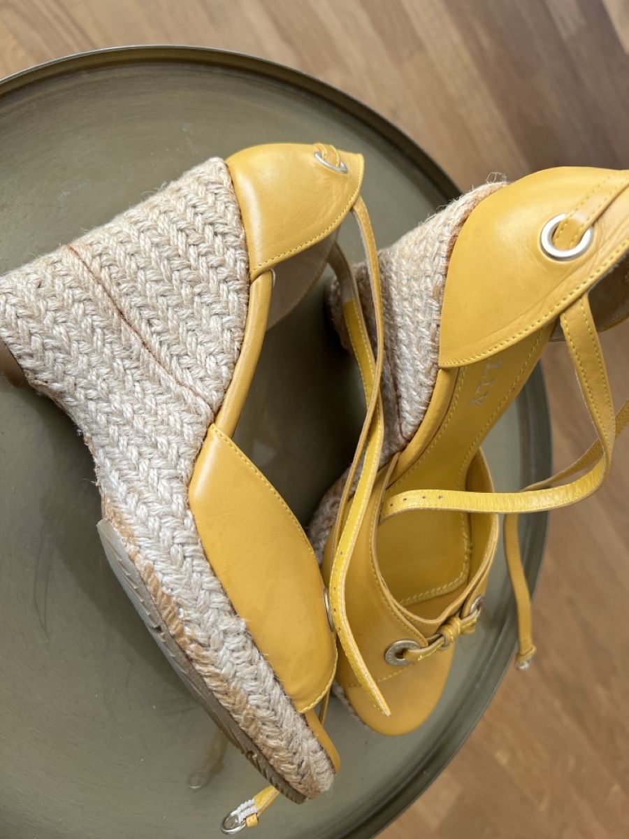 Bally Scarpe da donna: Bally  Sandale, gr.37, Leder – Usato da Kaufdorf venduto da Ostrich 1