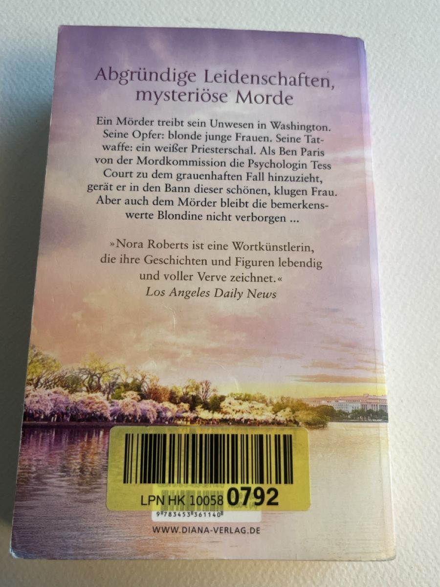 Bücher: Nora Roberts - Verlorene Seelen, Roman, – Gebraucht aus Forch von tieckr 1