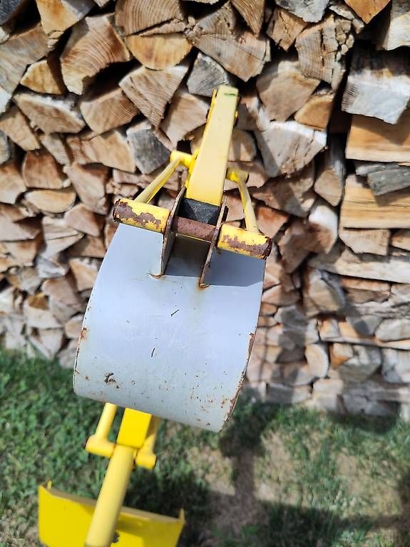Regale: regalo menzi muck paker – Gebraucht aus Moghegno von ZioFiasco 4