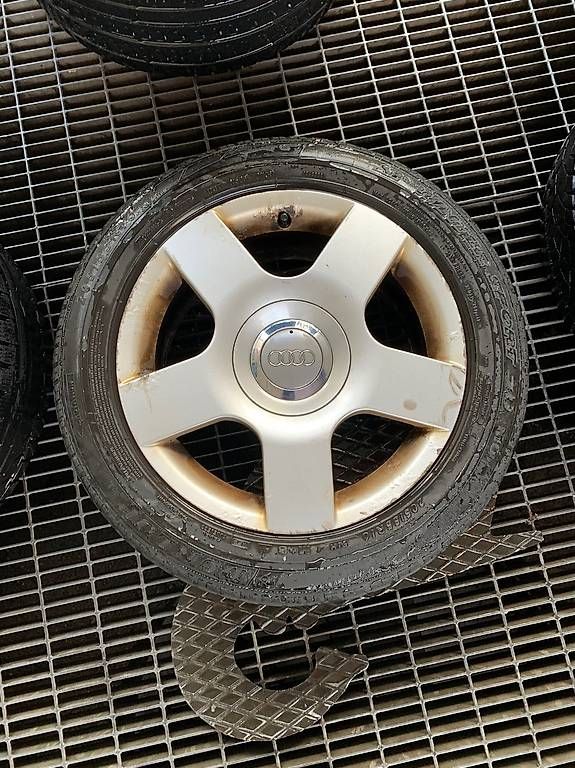 Cerchioni: Audi Alu Felgen 16? – Usato da Schaffhausen venduto da AG2013 1