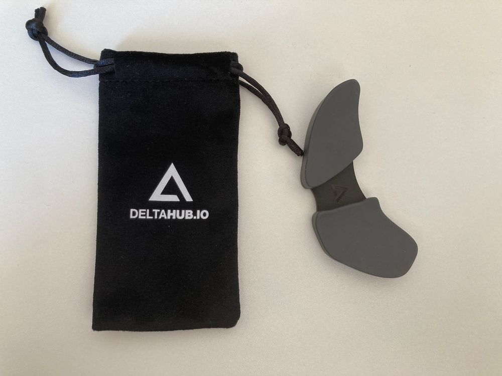 DELTAHUB Carpio G2.0 Repose-Poignet Ergonomique Avancé Pour Droitier - Taille L, Noir - Soulagement Anti-Fatigue Pour Gamers