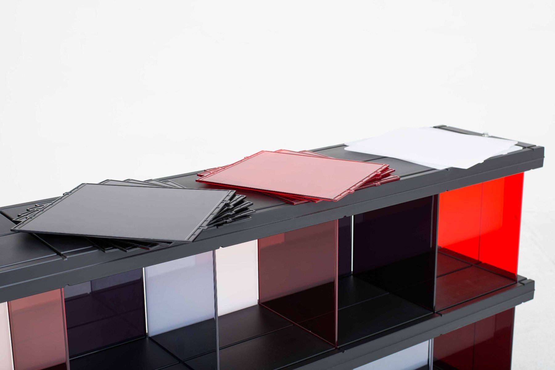 Vitra Cassettiere: Vitra Self Sideboard von Ronan & Erwan Bouroullec – Usato da Zürich venduto da STUZH38 7