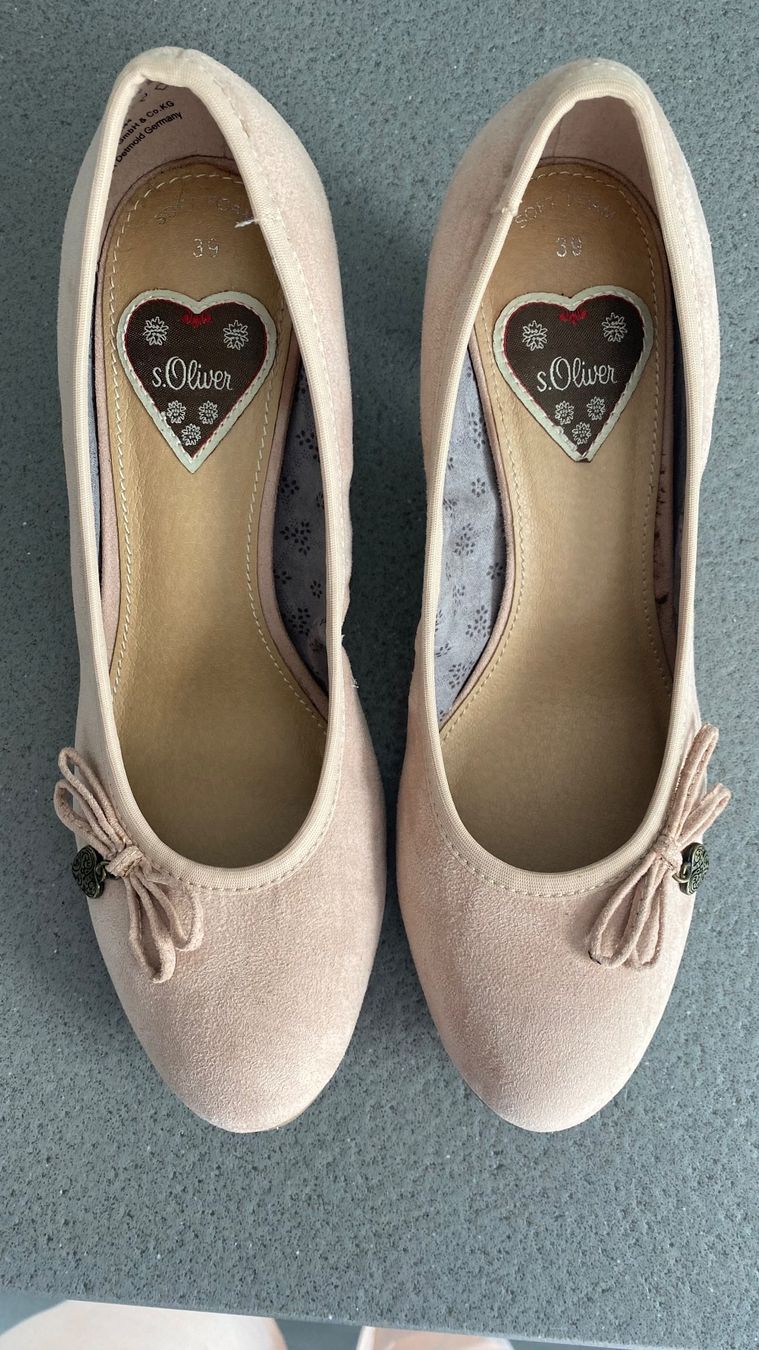 S.Oliver Damenschuhe: S'Oliver Pumps Wildleder Gr. 39 – Gebraucht aus Wiliberg von schnufi06