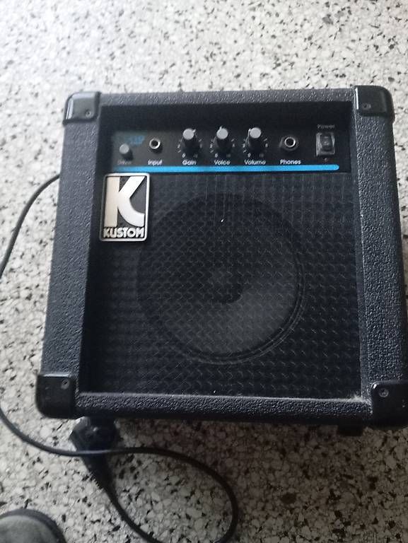 Amplificatori: Kustom KLA10 Verstärker 40W gebraucht – Usato da Basel venduto da Petergunn