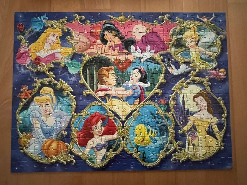 Disney Puzzles: 4 Prinzessinen-Puzzles "Disney" – Gebraucht aus Muttenz von Juvenile33 9
